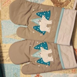 Oven mitts